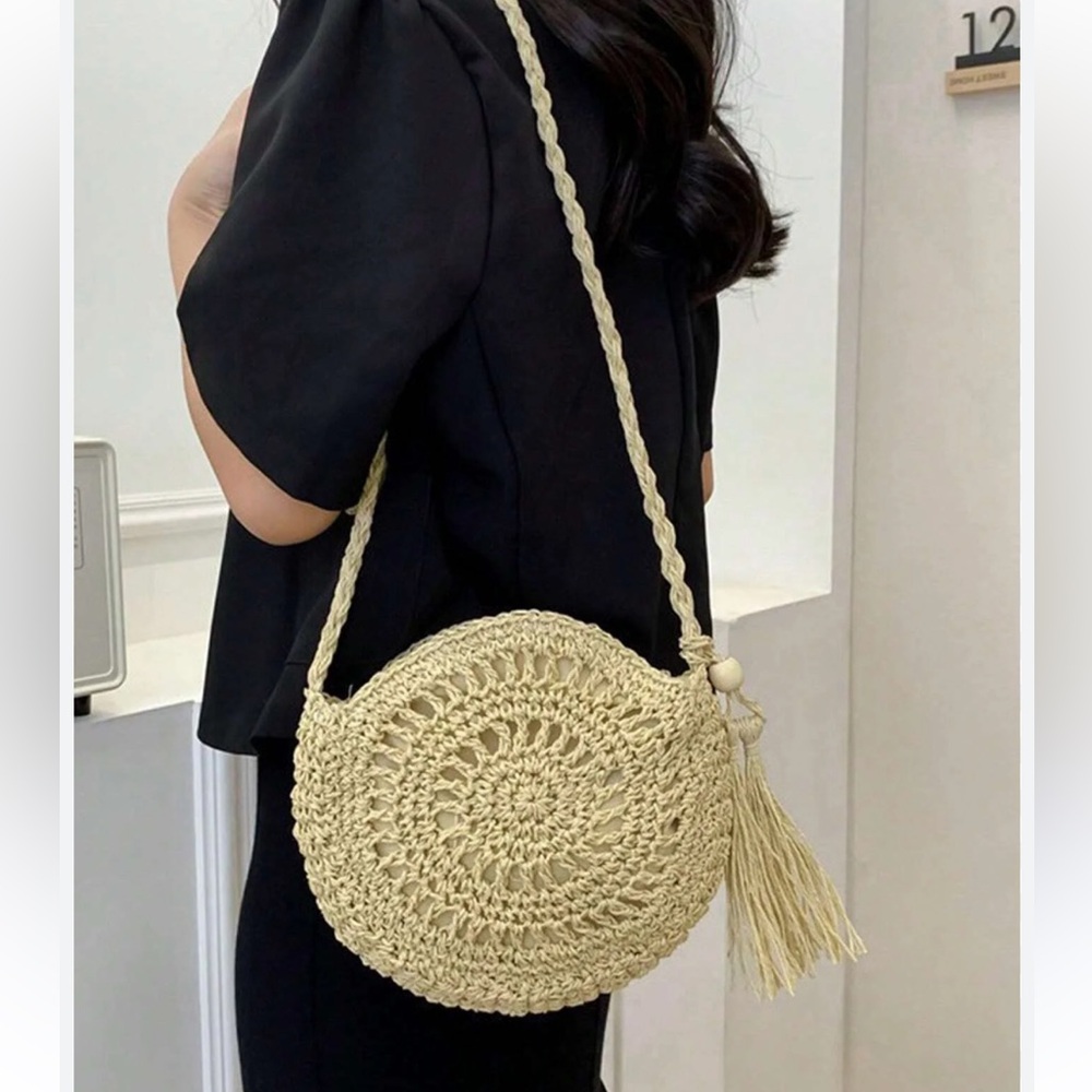 💛 Natural 💛 Raffia Hollow Crossbody Sling Bag🧡 NWOT Cream Woven/Never Used